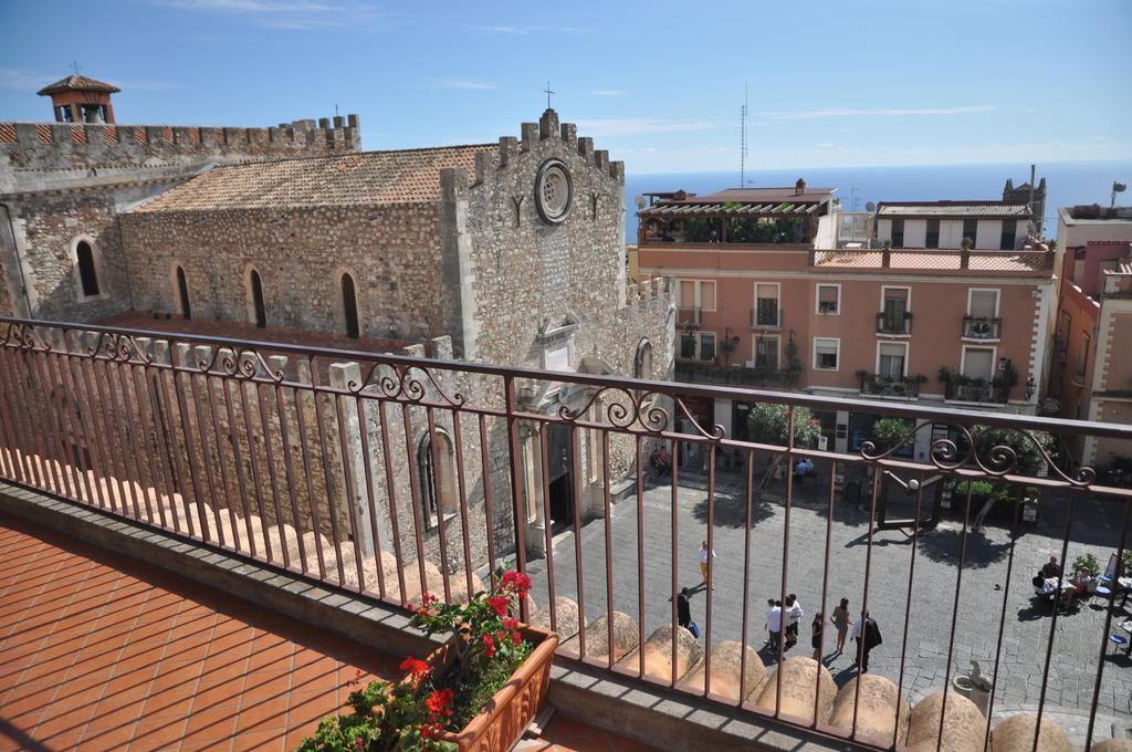 B&B Le 4 Fontane Taormina Exterior photo